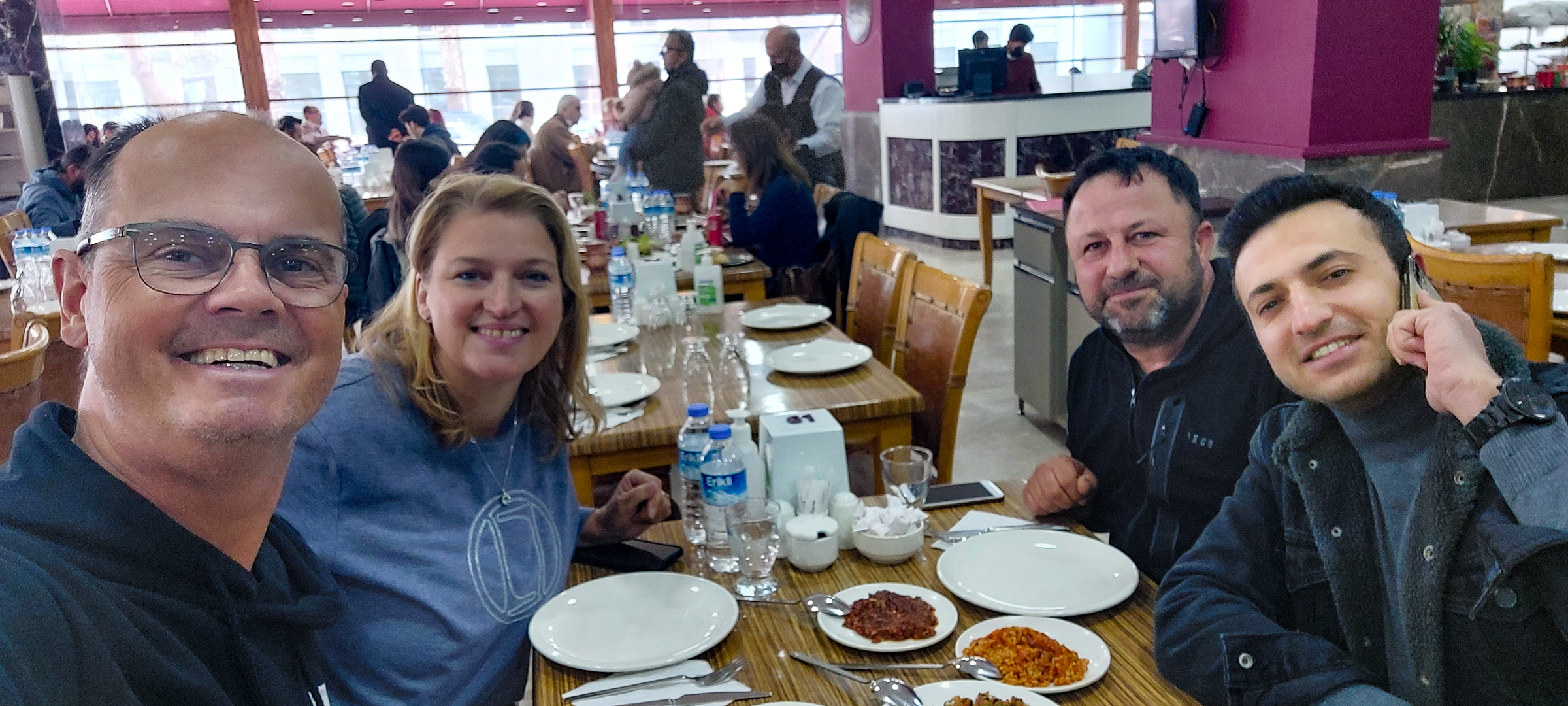<span  class="uc_style_uc_tiles_grid_image_elementor_uc_items_attribute_title" style="color:#FFFFFF;">We had to buy new tires for Wischnewski. Every business in Turkey starts with an invitation for a meal (here: the team from 'Tatco Tires') - Thanks!</span>