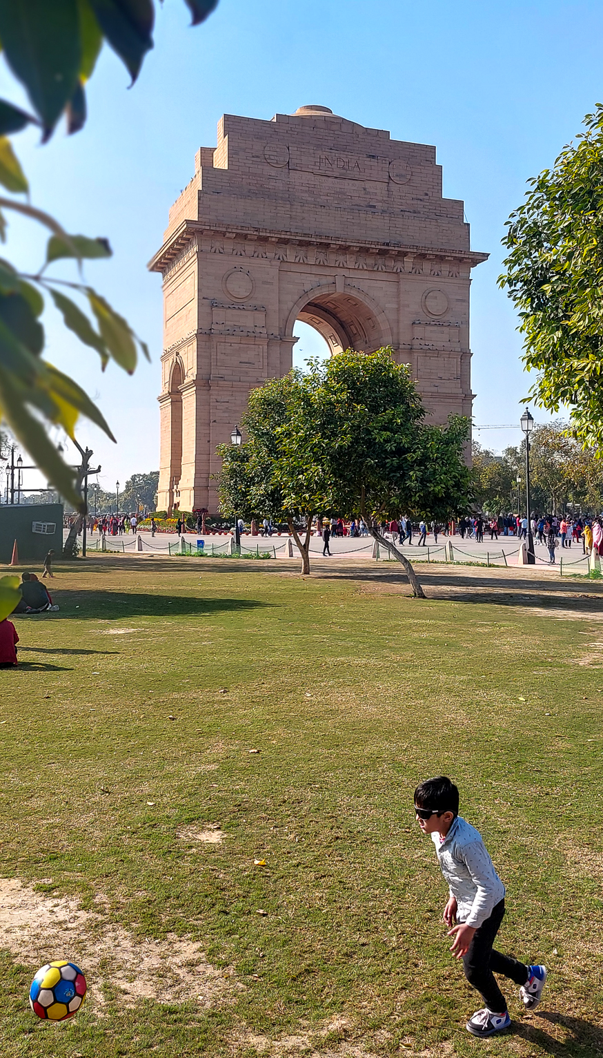 <span  class="uc_style_uc_tiles_grid_image_elementor_uc_items_attribute_title" style="color:#ffffff;">Delhi: The India Gate</span>