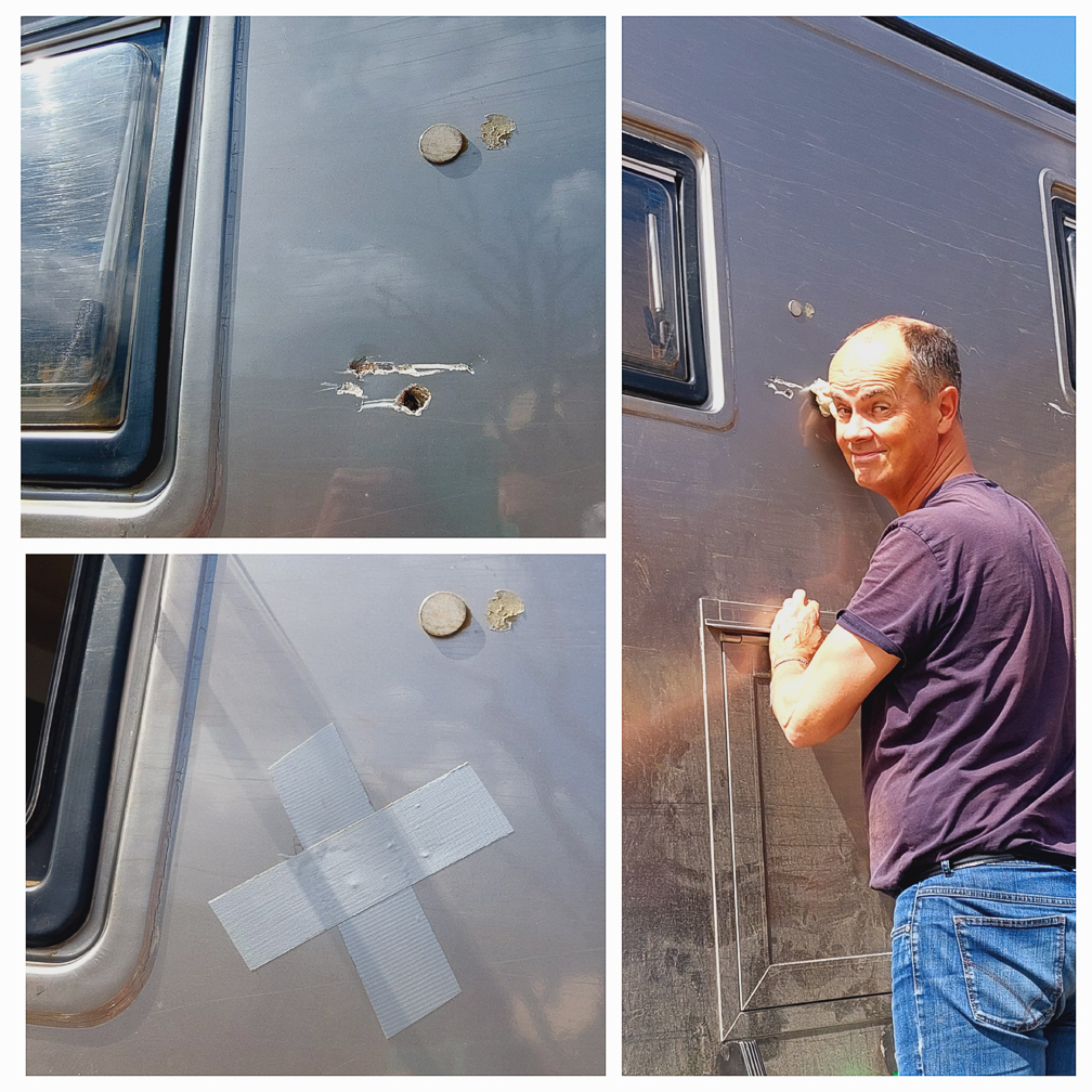 <span  class="uc_style_uc_tiles_grid_image_elementor_uc_items_attribute_title" style="color:#ffffff;">Little damage after we gut stuck in a village somewhere in the mountains.</span>