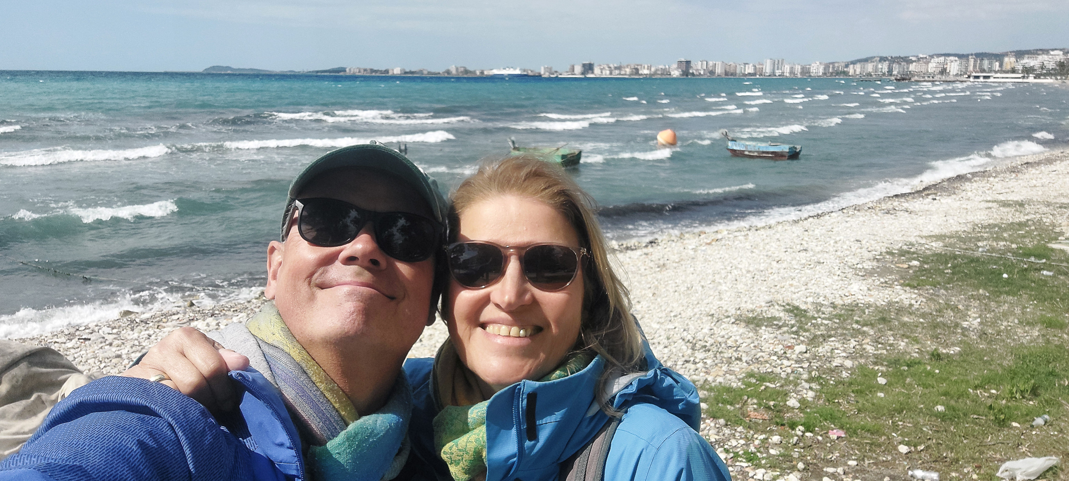 <span  class="uc_style_uc_tiles_grid_image_elementor_uc_items_attribute_title" style="color:#ffffff;">The beach city of 'Vlora'</span>