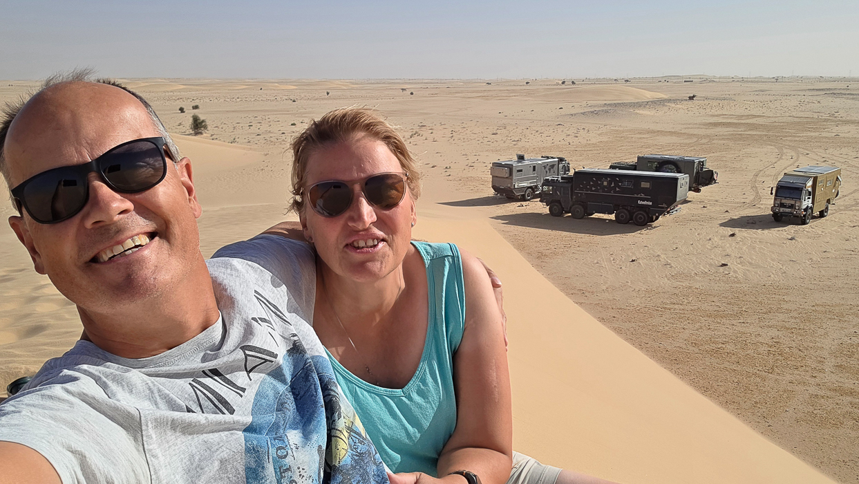 <span  class="uc_style_uc_tiles_grid_image_elementor_uc_items_attribute_title" style="color:#ffffff;">A nice place for the night 'behind the dunes'</span>