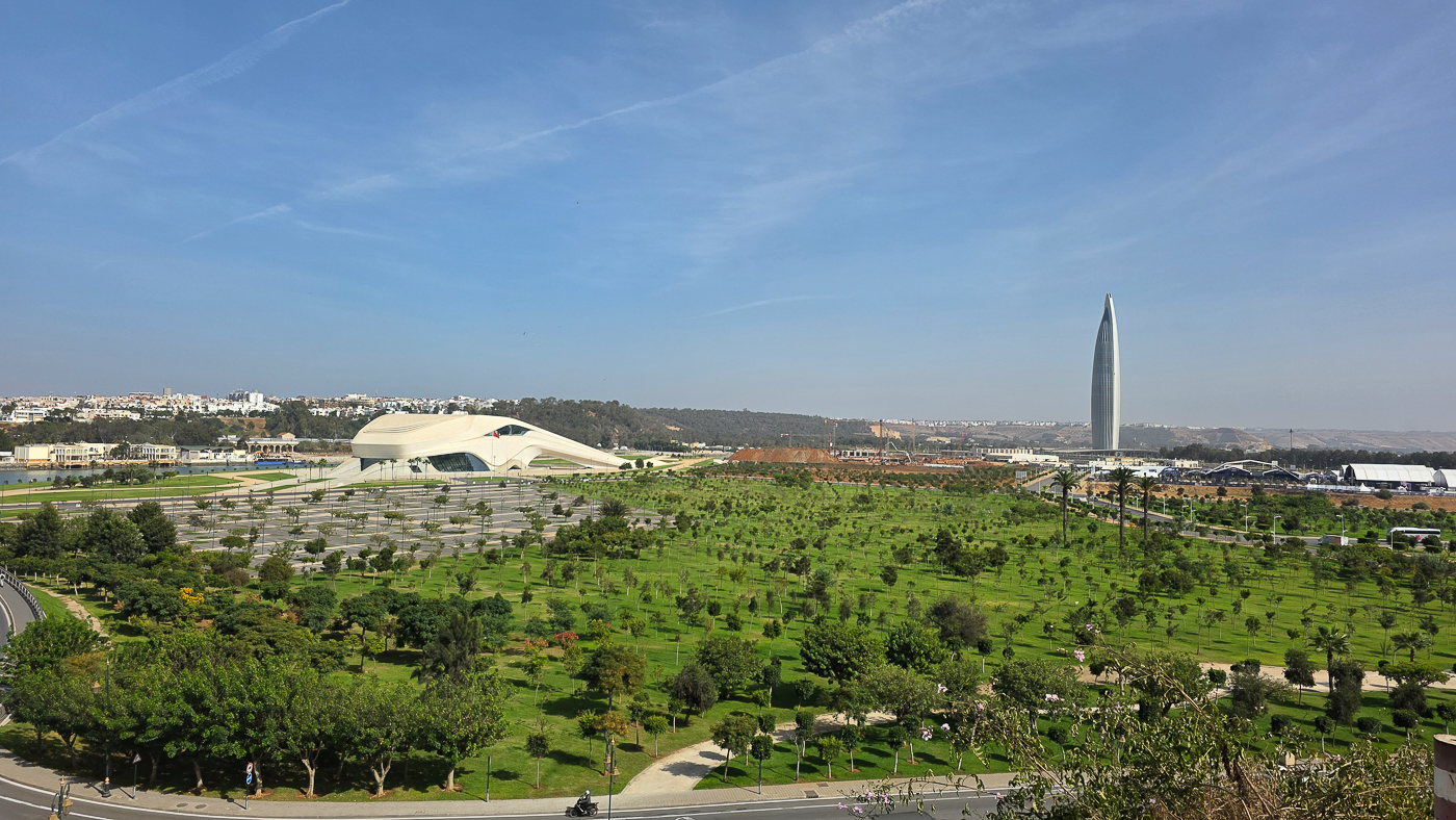 <span  class="uc_style_uc_tiles_grid_image_elementor_uc_items_attribute_title" style="color:#ffffff;">Town of Salé - modern</span>