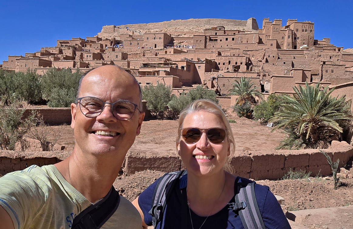 <span  class="uc_style_uc_tiles_grid_image_elementor_uc_items_attribute_title" style="color:#ffffff;">Sightseeing: Aït-Ben-Haddou</span>