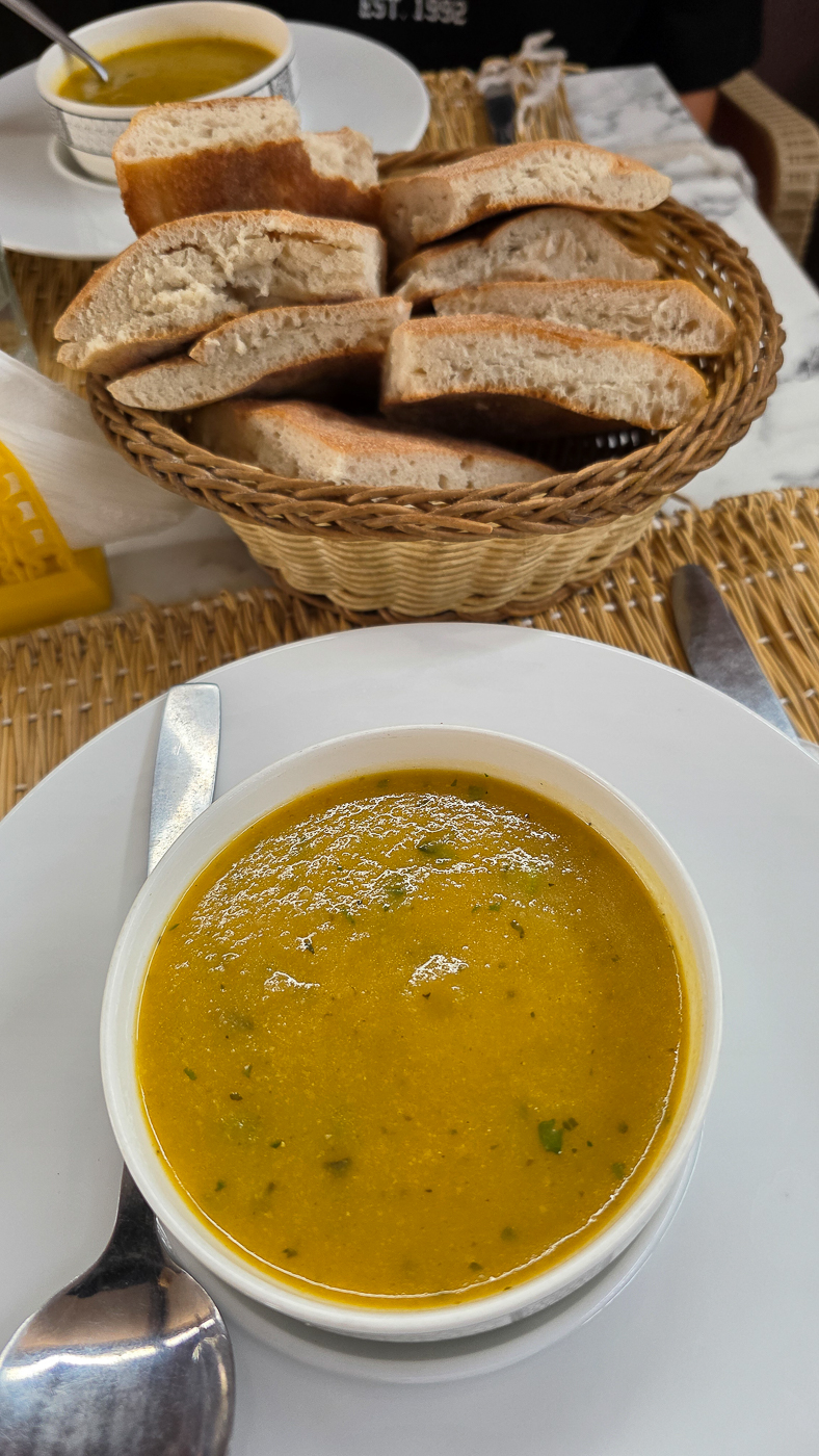 <span  class="uc_style_uc_tiles_grid_image_elementor_uc_items_attribute_title" style="color:#ffffff;">Lentil soup (yummy)</span>