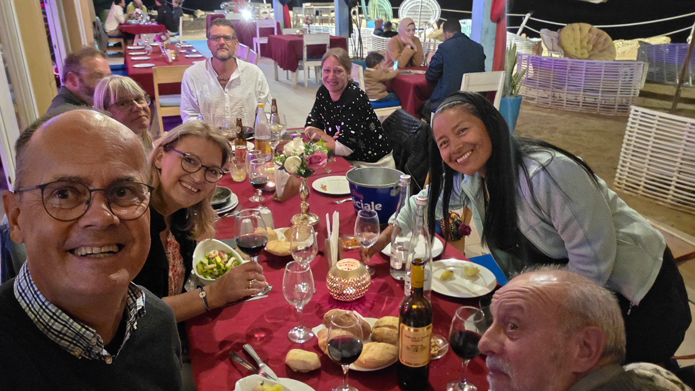 <span  class="uc_style_uc_tiles_grid_image_elementor_uc_items_attribute_title" style="color:#ffffff;">Christmas 2025 in Al Dakla</span>