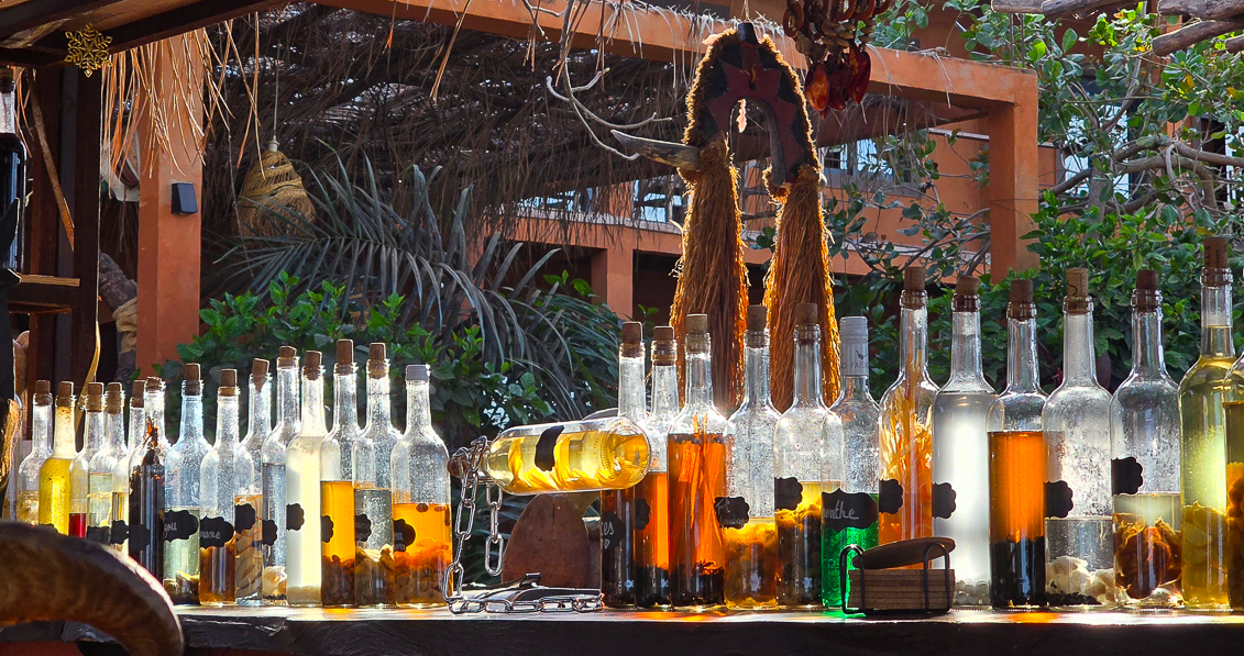 <span  class="uc_style_uc_tiles_grid_image_elementor_uc_items_attribute_title" style="color:#ffffff;">Bar view ;-)</span>