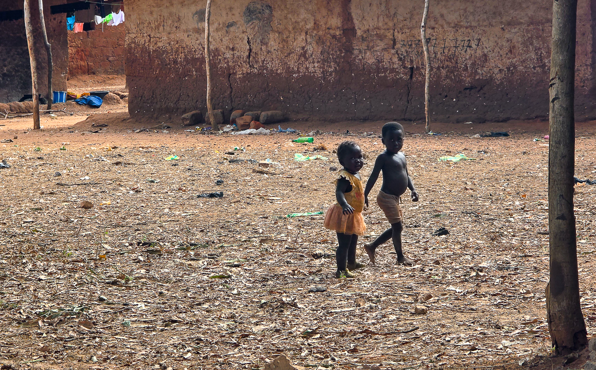 <span  class="uc_style_uc_tiles_grid_image_elementor_uc_items_attribute_title" style="color:#ffffff;">Cute!</span>