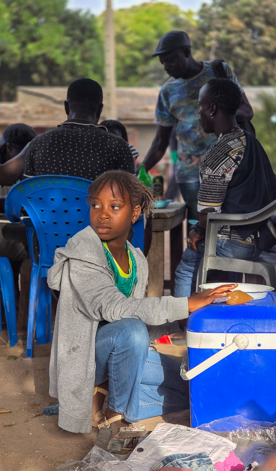 <span  class="uc_style_uc_tiles_grid_image_elementor_uc_items_attribute_title" style="color:#ffffff;">Cute Kids from West Africa</span>